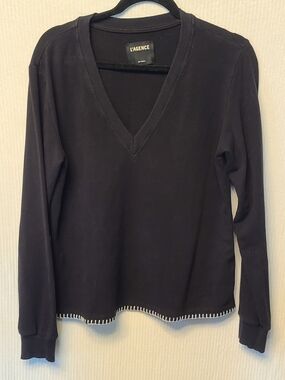 L'AGENCE Women's Black V-Neck Long Sleeve Top